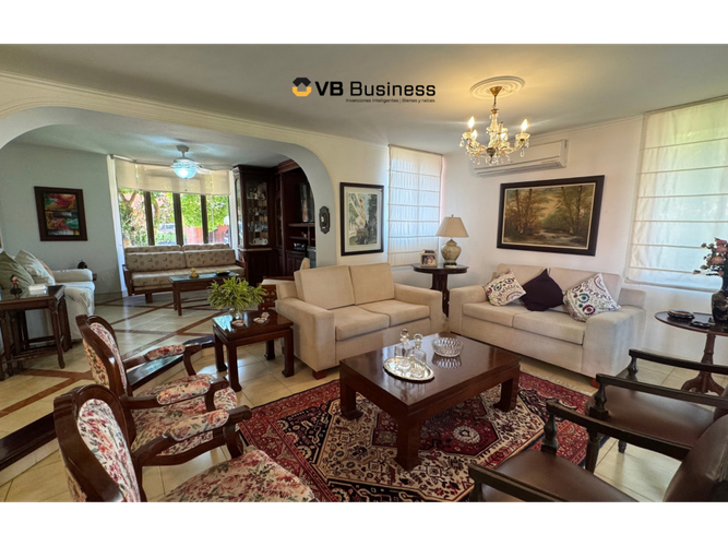 Casa de 3 alcobas en venta en Villa Campestre, Barranquilla, 258 m² · foto 2 de 18