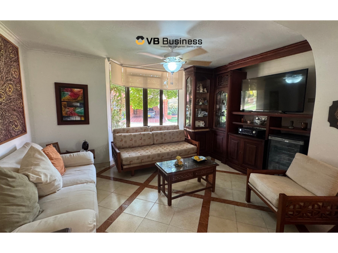 Casa de 3 alcobas en venta en Villa Campestre, Barranquilla, 258 m² · foto 3 de 18