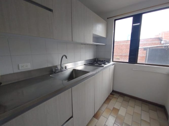 Apartamento en venta en Granizal, Medellín · foto 5 de 16