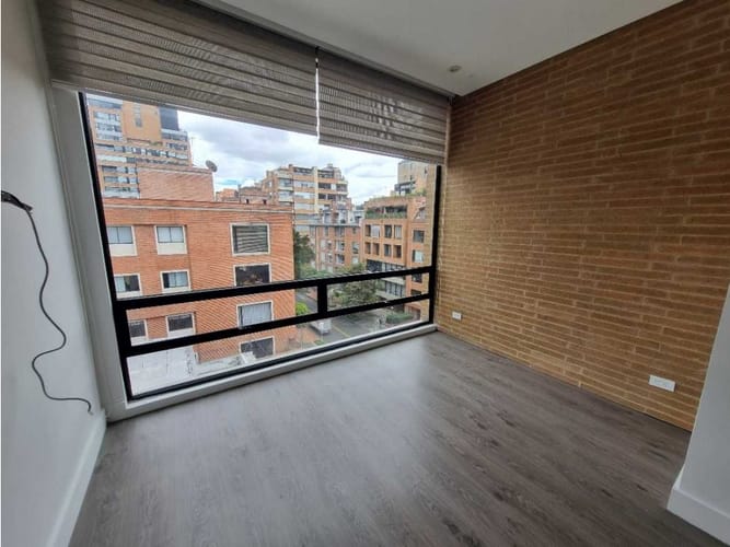 Apartamento de 2 alcobas en venta en Chicó Reservado, Bogotá, 73 m² · foto 3 de 24