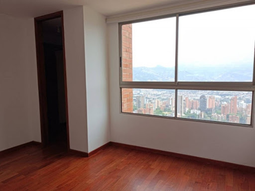 Apartamento en arriendo en La Tomatera, Medellín · foto 12 de 23