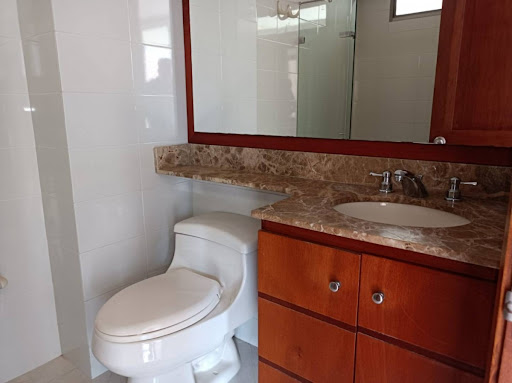 Apartamento en arriendo en La Tomatera, Medellín · foto 13 de 23