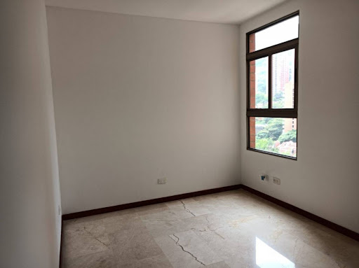 Apartamento en arriendo en La Tomatera, Medellín · foto 15 de 23