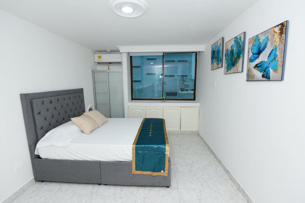 Apartamento en venta en El Laguito, Cartagena · foto 6 de 8