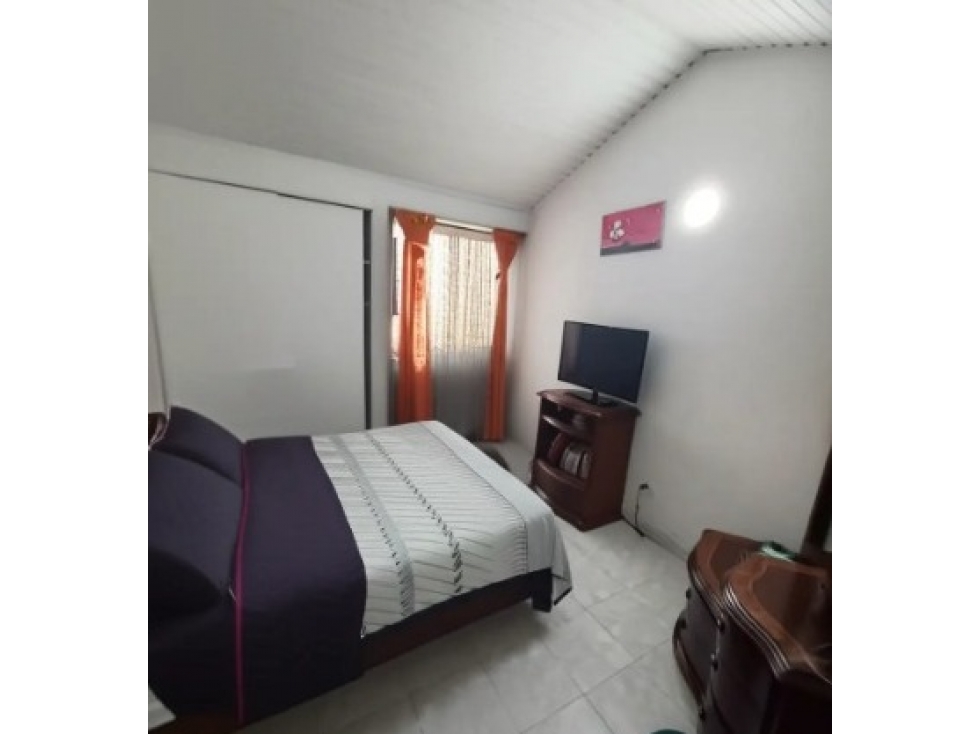 Casa en venta en Villa Luz, Bogotá · foto 15 de 18