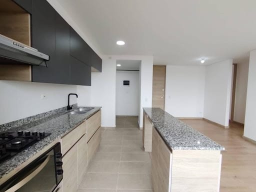 Apartamento de 3 alcobas en arriendo en Los Colegios, Rionegro, 80 m² · foto 3 de 24