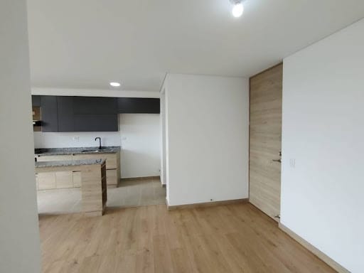 Apartamento de 3 alcobas en arriendo en Los Colegios, Rionegro, 80 m² · foto 4 de 24