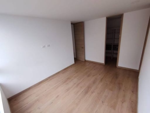 Apartamento de 3 alcobas en arriendo en Los Colegios, Rionegro, 80 m² · foto 10 de 24
