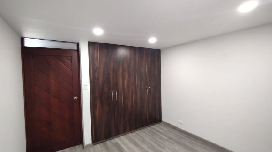 Apartamento de 3 alcobas en arriendo en Santa Paula, Bogotá, 115 m² · foto 4 de 24