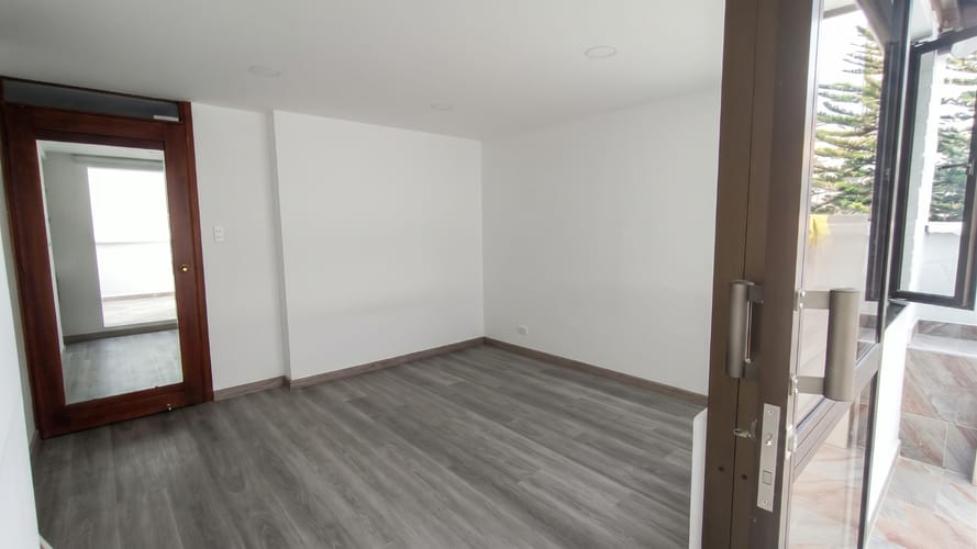 Apartamento de 3 alcobas en arriendo en Santa Paula, Bogotá, 115 m² · foto 6 de 24