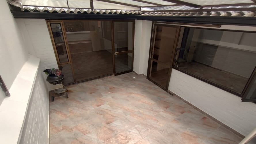 Apartamento de 3 alcobas en arriendo en Santa Paula, Bogotá, 115 m² · foto 23 de 24
