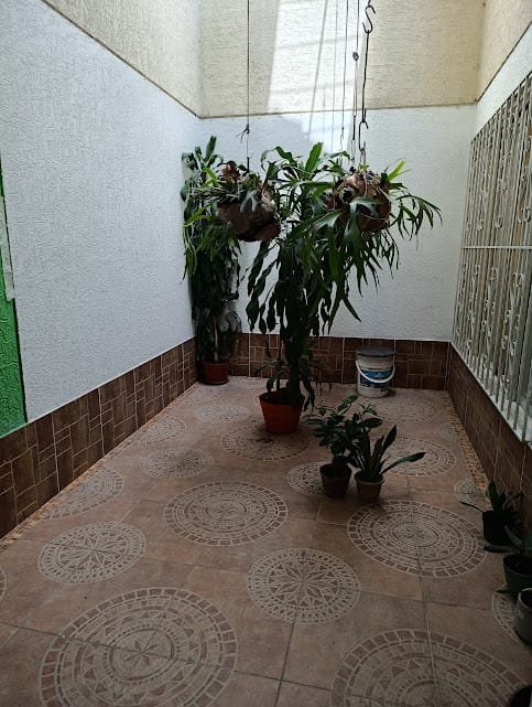 Casa de 6 alcobas en venta en Prados Del Norte, Cali, 550 m² · foto 3 de 11