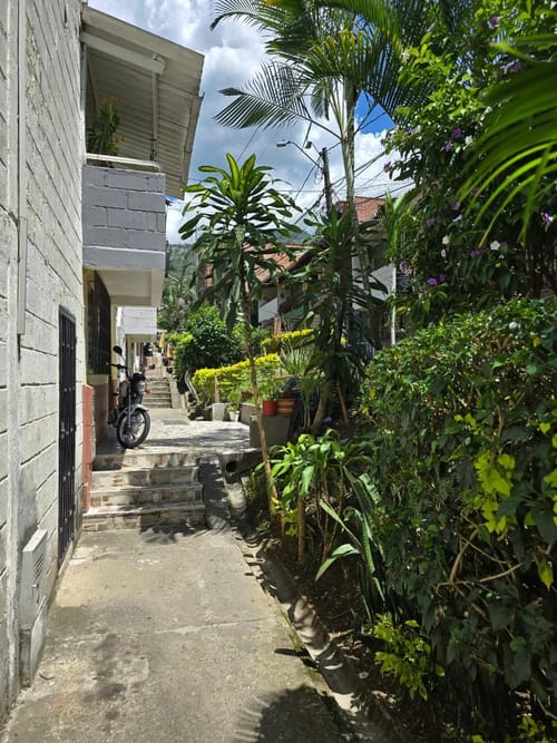 Apartamento de 3 alcobas en venta en Suarez, Bello, 44 m² · foto 3 de 10