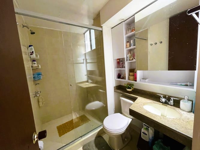 Apartamento de 3 alcobas en venta en Santa Teresa, Bogotá, 72 m² · foto 12 de 13