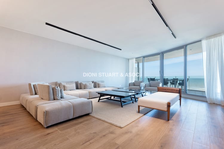 APARTAMENTO EN TRUMP TOWER ESQUINERO - 3 DORMITORIOS EN SUITE · Photo 7