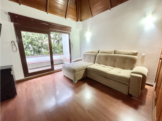 Casa de 4 alcobas en venta en Niza, Bogotá, 223 m² · foto 16 de 24