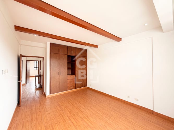 Casa de 5 alcobas en venta en Villa Olimpica, Chía, 365 m² · foto 4 de 24