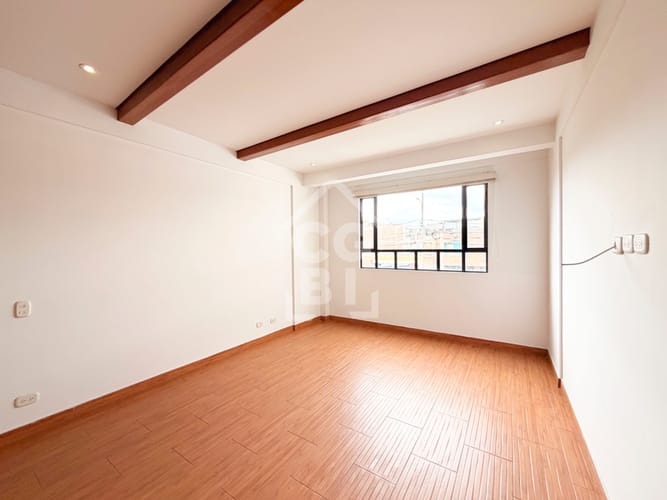 Casa de 5 alcobas en venta en Villa Olimpica, Chía, 365 m² · foto 5 de 24