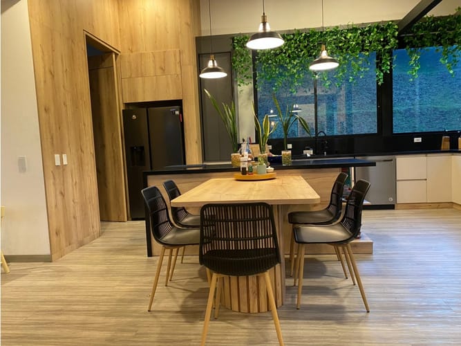 Casa de 8 alcobas en venta en Pantanillo, El Retiro, 568 m² · foto 3 de 24