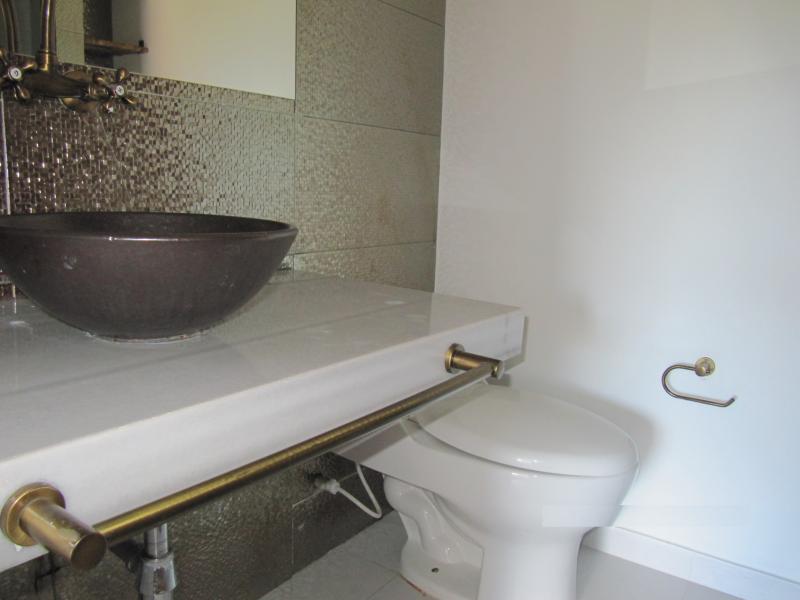 Apartamento en venta en Los Rosales, Bogotá · foto 8 de 18