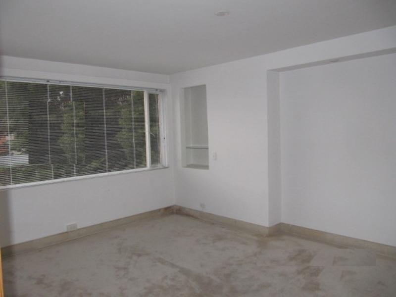 Apartamento en venta en Los Rosales, Bogotá · foto 11 de 18
