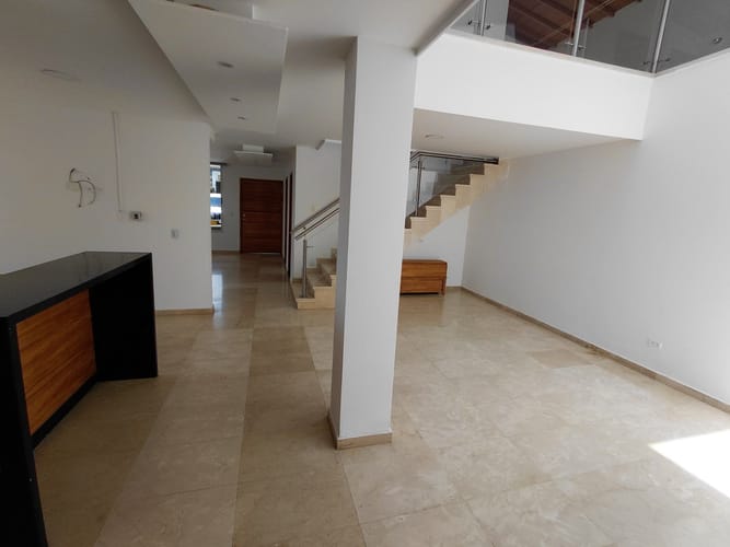 Finca en arriendo en Belén, Medellín, 400 m² · foto 3 de 18