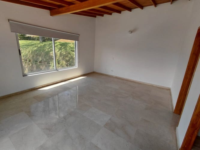 Finca en arriendo en Belén, Medellín, 400 m² · foto 6 de 18