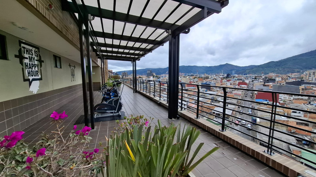Apartamento en venta en Andes Norte, Bogotá · foto 10 de 16