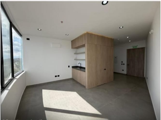 Consultorio en arriendo en Avenida Centenario, Armenia, 35 m² · foto 2 de 10