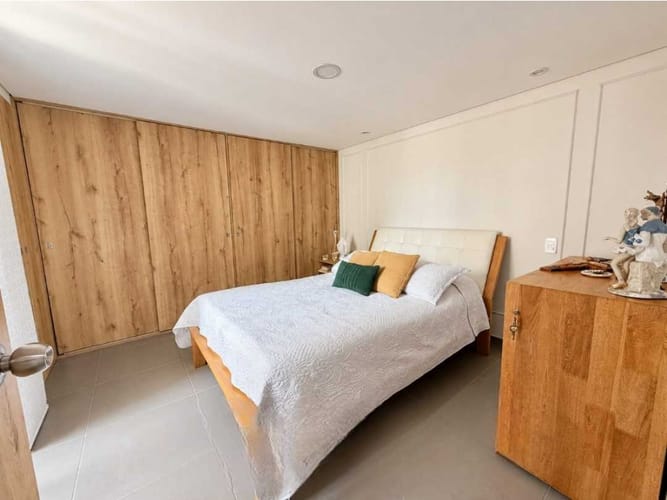 Apartamento de 3 alcobas en venta en Los Colores, Medellín, 70 m² · foto 8 de 14