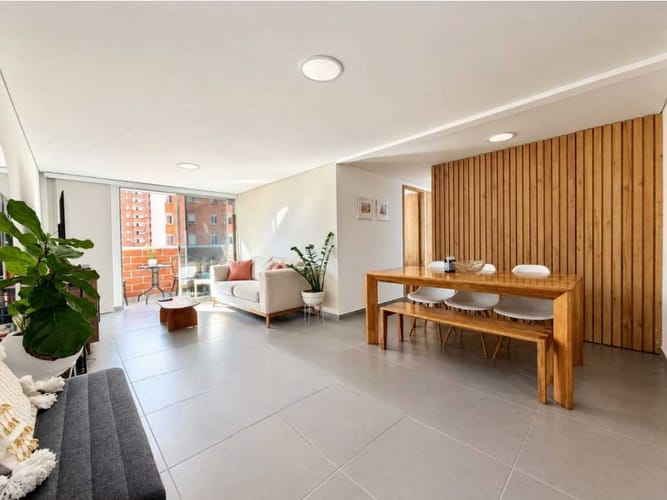 Apartamento de 3 alcobas en venta en Los Colores, Medellín, 70 m² · foto 11 de 14
