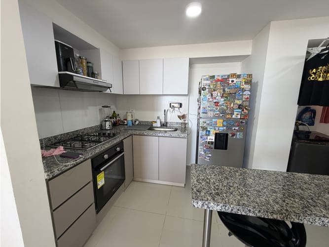 Apartamento de 3 alcobas en venta en Neiva, 73 m² · foto 2 de 12