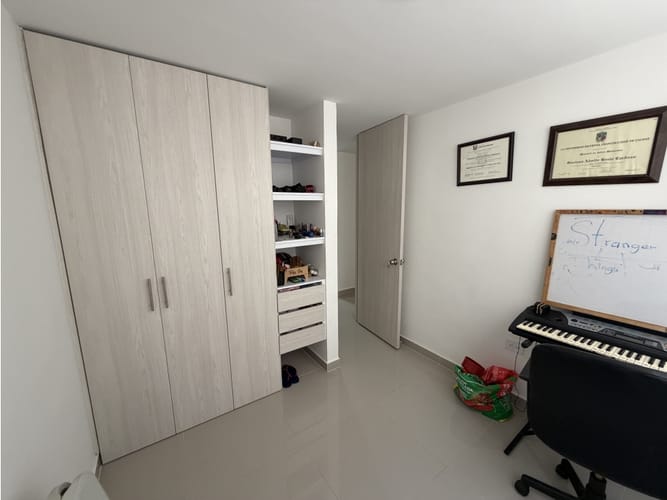 Apartamento de 3 alcobas en venta en Neiva, 73 m² · foto 9 de 12