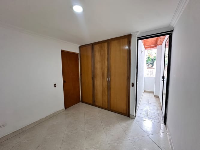 Apartamento de 2 alcobas en arriendo en San Joaquin, Medellín, 56 m² · foto 5 de 9