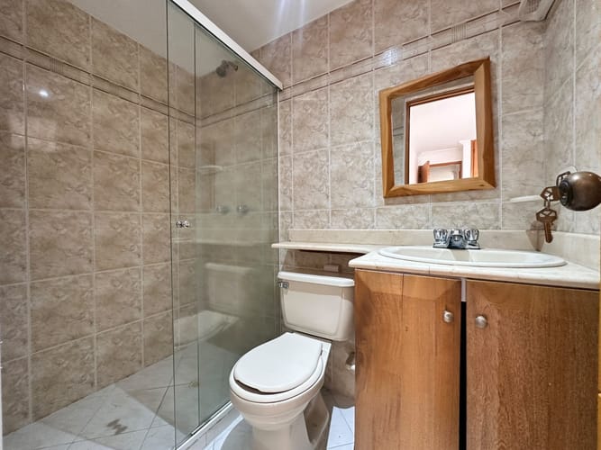 Apartamento de 2 alcobas en arriendo en San Joaquin, Medellín, 56 m² · foto 8 de 9