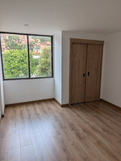 Apartamento en arriendo en Cedro Golf, Bogotá · foto 10 de 17