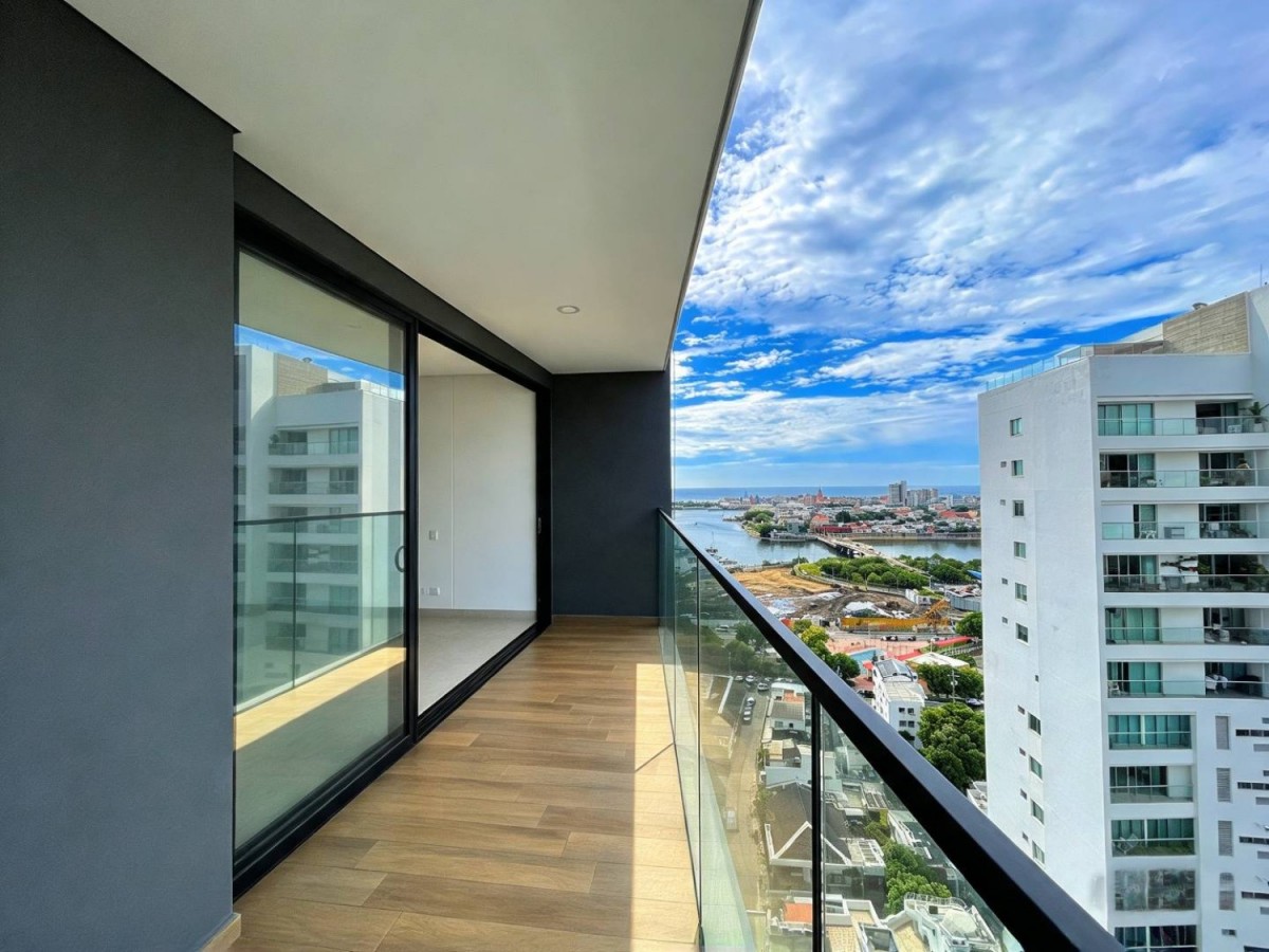 Apartamento en venta en Manga, Cartagena · foto 2 de 17
