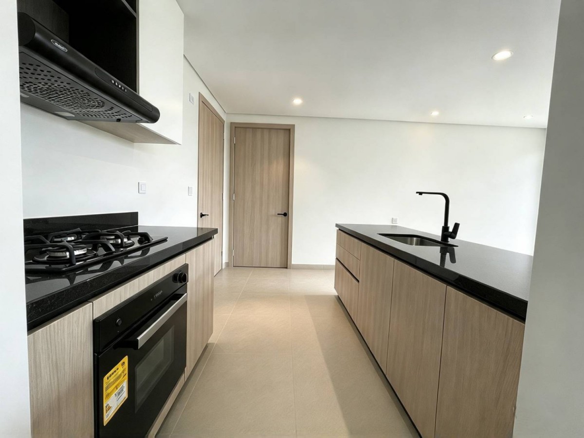 Apartamento en venta en Manga, Cartagena · foto 5 de 17