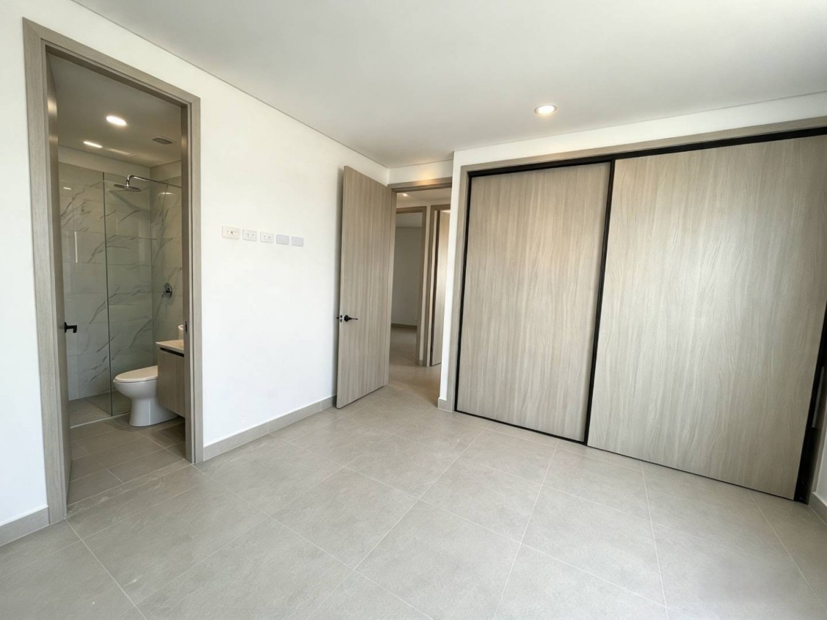 Apartamento en venta en Manga, Cartagena · foto 10 de 17