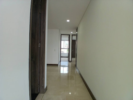 Apartamento en arriendo en La Florida, Medellín · foto 9 de 24