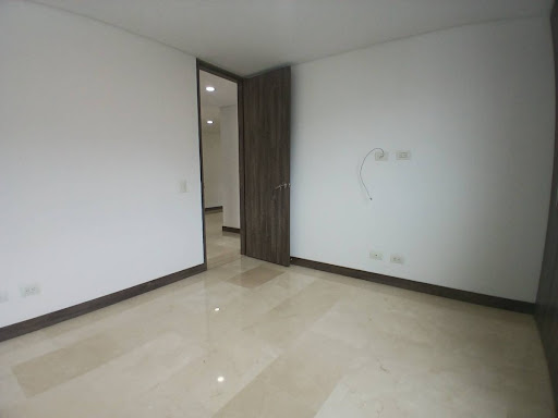Apartamento en arriendo en La Florida, Medellín · foto 16 de 24
