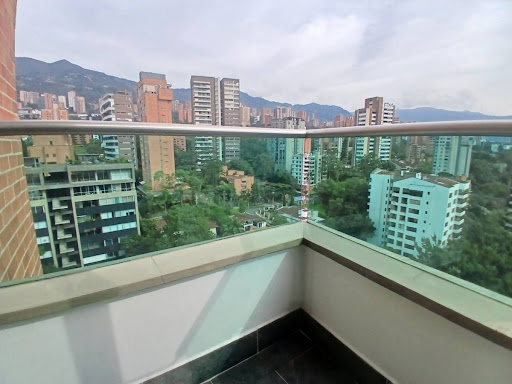 Apartamento en arriendo en La Florida, Medellín · foto 21 de 24