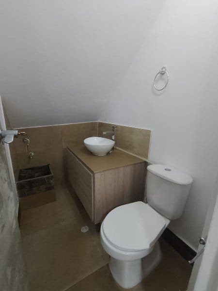 Local en arriendo en Colombia, Medellín, 50 m² · foto 3 de 8