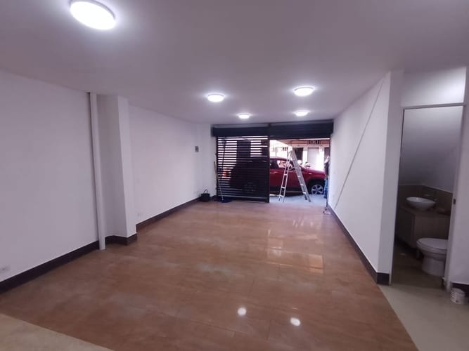 Local en arriendo en Colombia, Medellín, 50 m² · foto 6 de 8