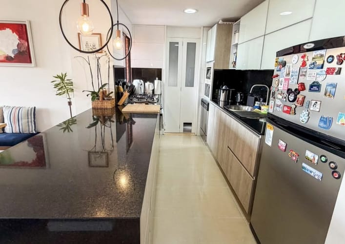 Apartamento de 2 alcobas en arriendo en Los Rosales, Bogotá, 125 m² · foto 6 de 17