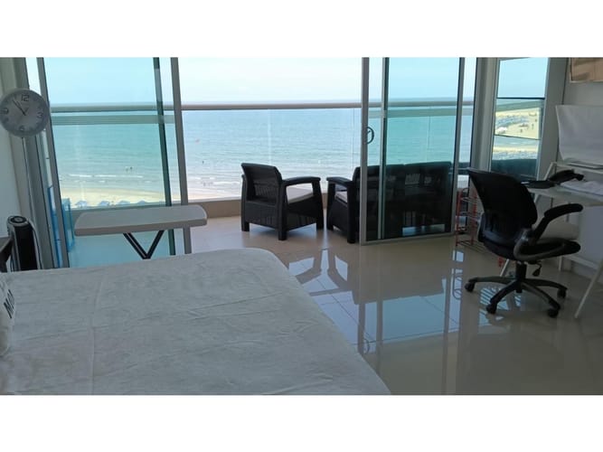 Apartaestudio en venta en Bocagrande, Cartagena, 176 m² · foto 11 de 19