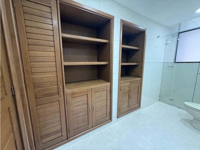 Apartamento de 2 alcobas en venta en Los Rosales, Bogotá, 134 m² · foto 16 de 22