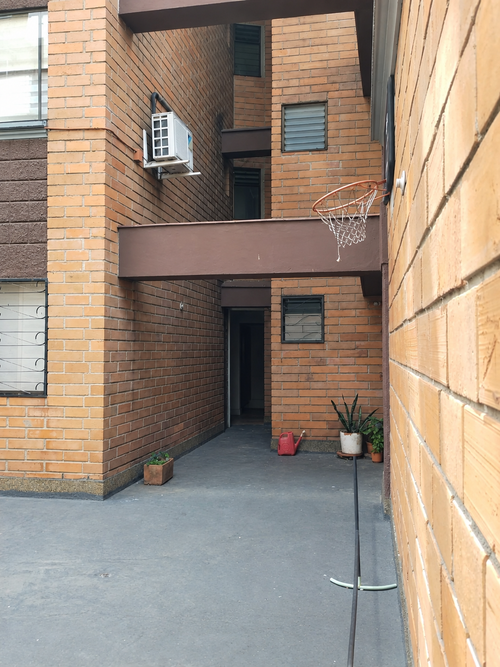 Apartamento de 4 alcobas en venta en Laureles, Medellín, 84 m² · foto 19 de 24