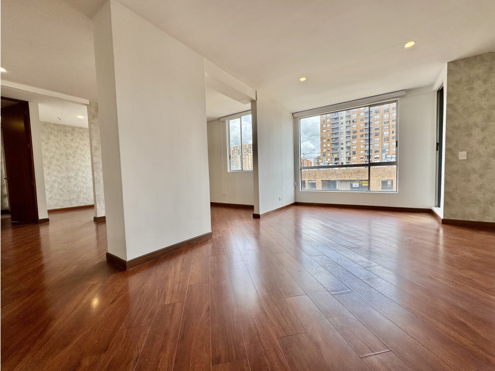 Apartamento en venta en Gratamira, Bogotá · foto 3 de 19