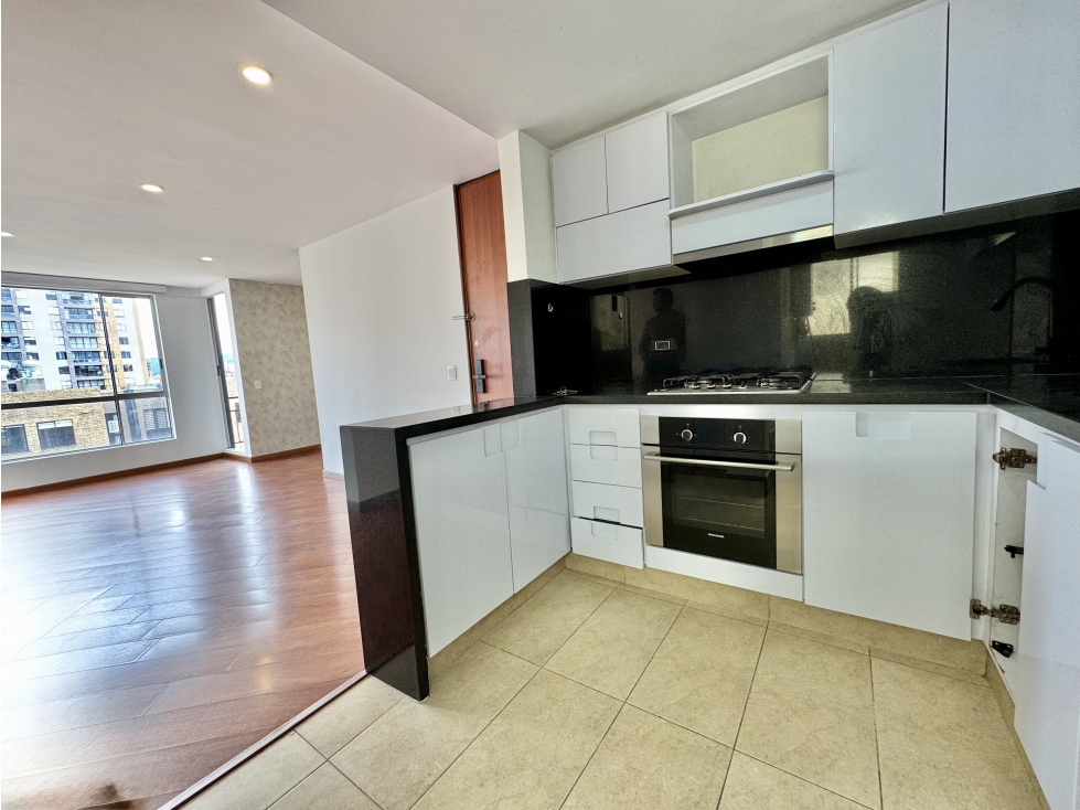 Apartamento en venta en Gratamira, Bogotá · foto 5 de 19